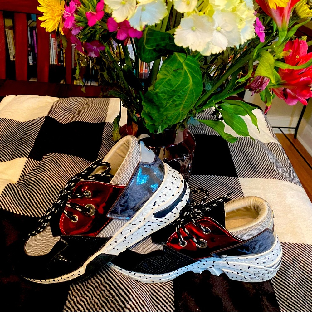 Colour block shoes (size 7) for women